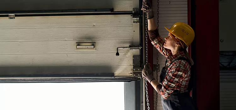 Addressing Common Garage Door Stoppage Issues in Southlake, TX